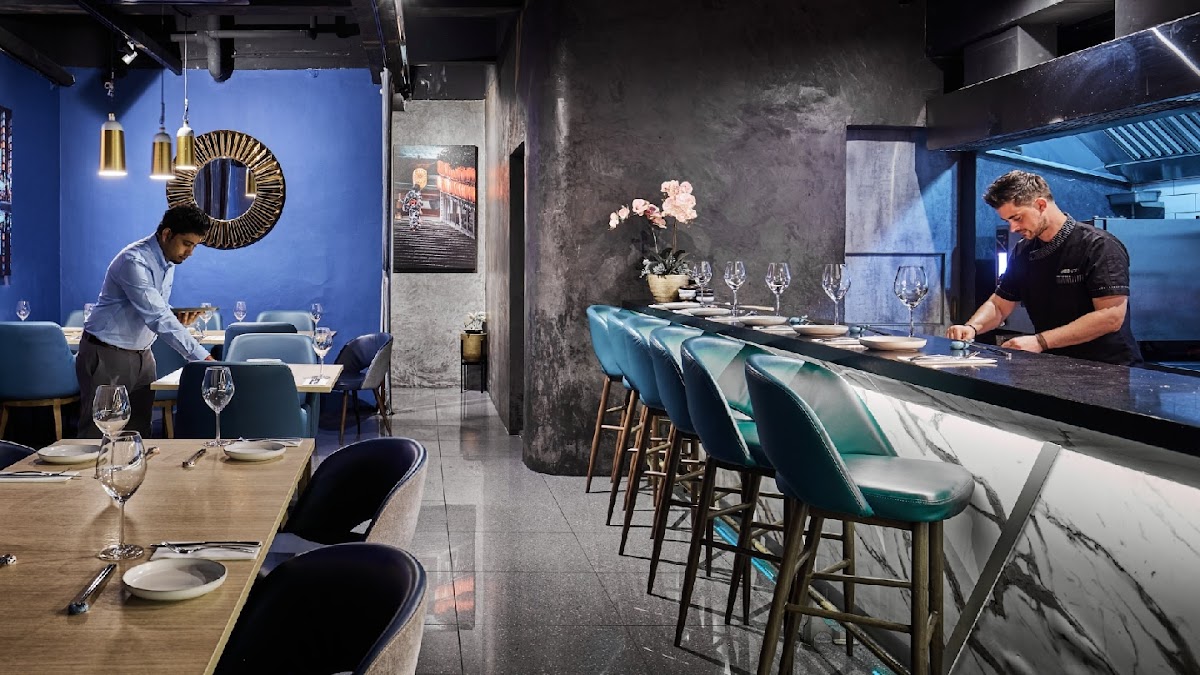 Yui Bar & Restaurant